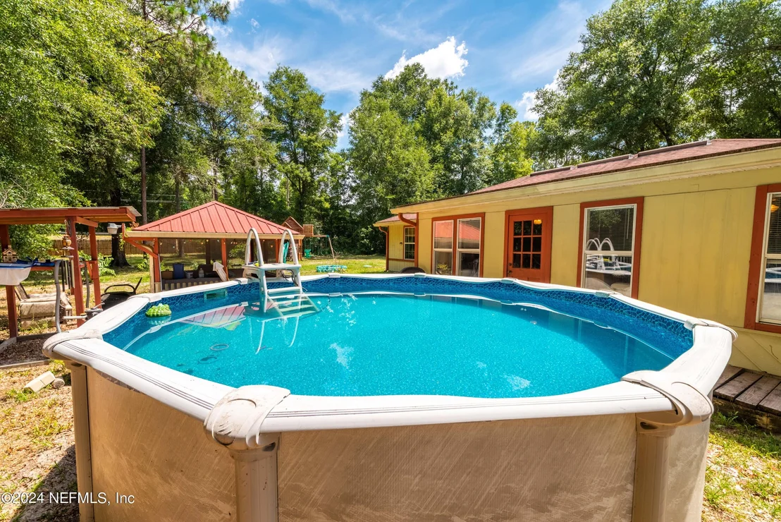 Photo of 2592 MYRTLE Loop