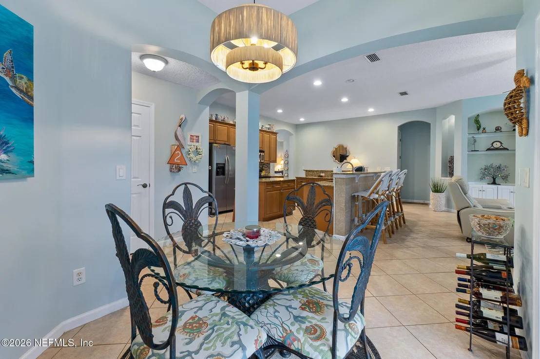 Photo of 376 VALVERDE Lane