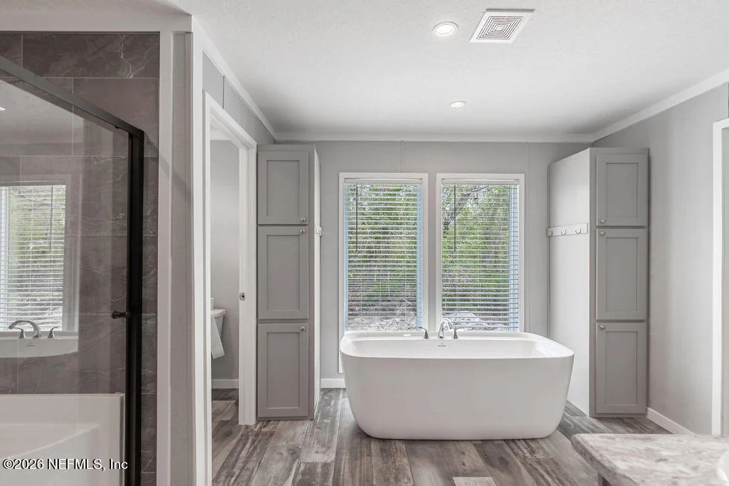 Photo of 230 REDEYE Road