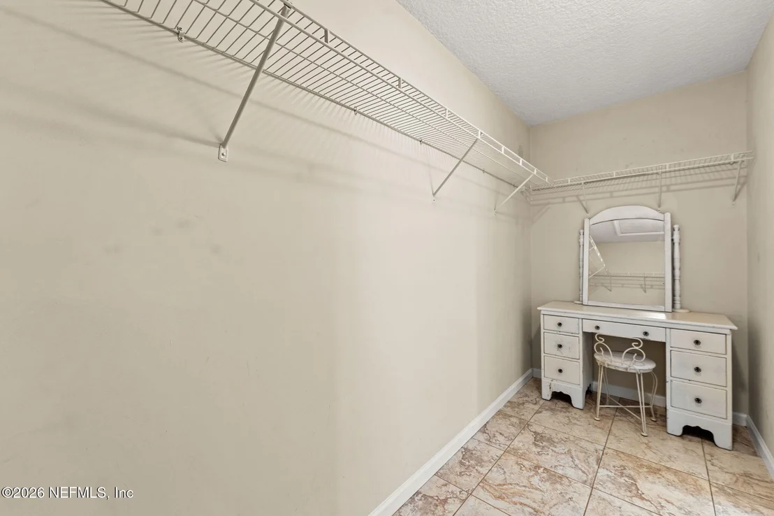 Photo of 3265 THUNDER Road