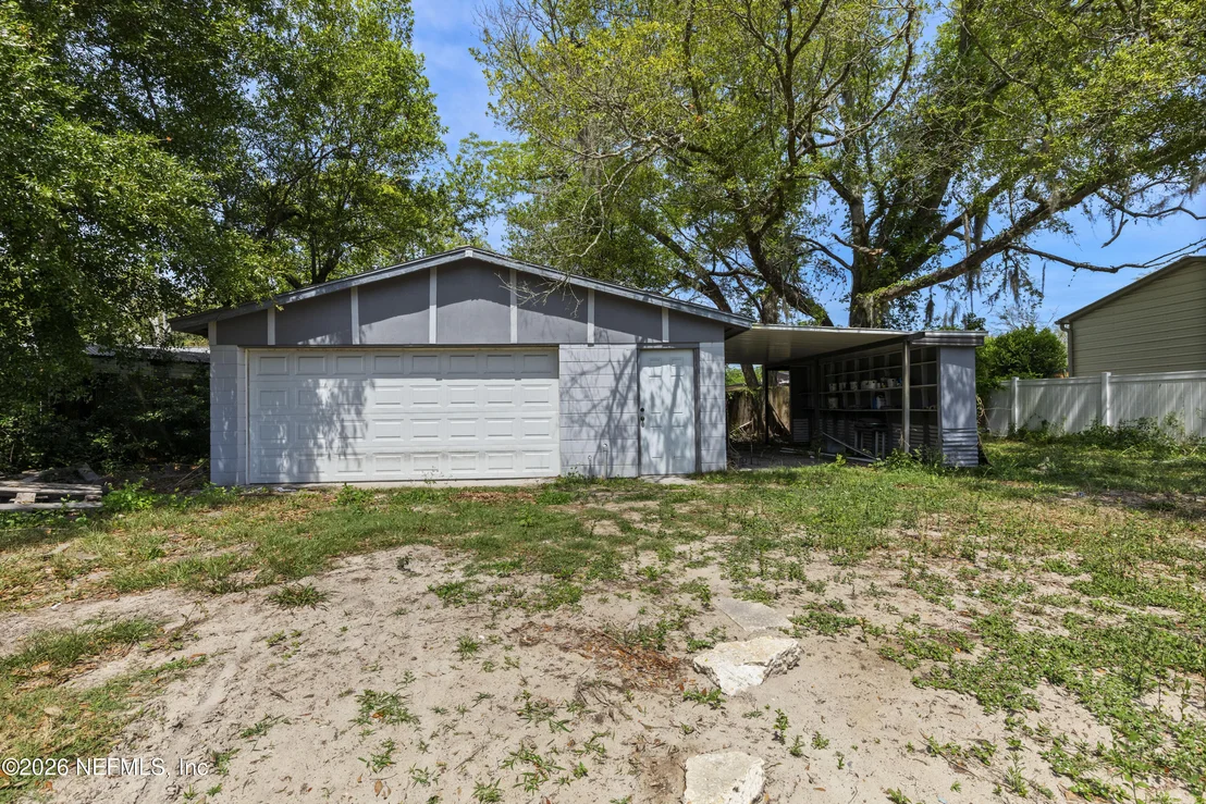 Photo of 4122 RENDALE Drive N