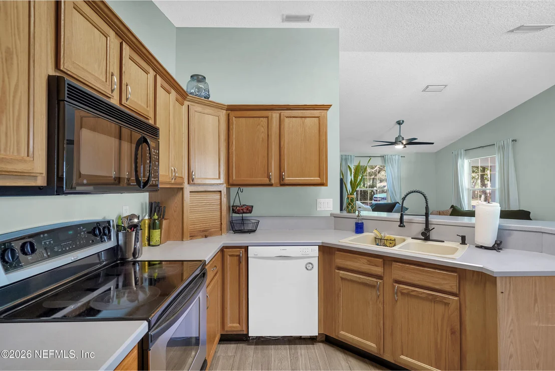 Photo of 1322 TRUMAN Drive