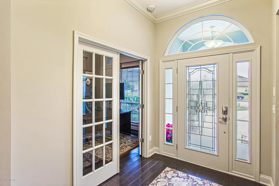 Photo of 428 PAISLEY Place