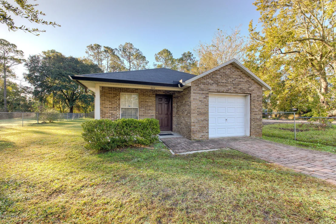 Photo of 10328 BRADLEY Road