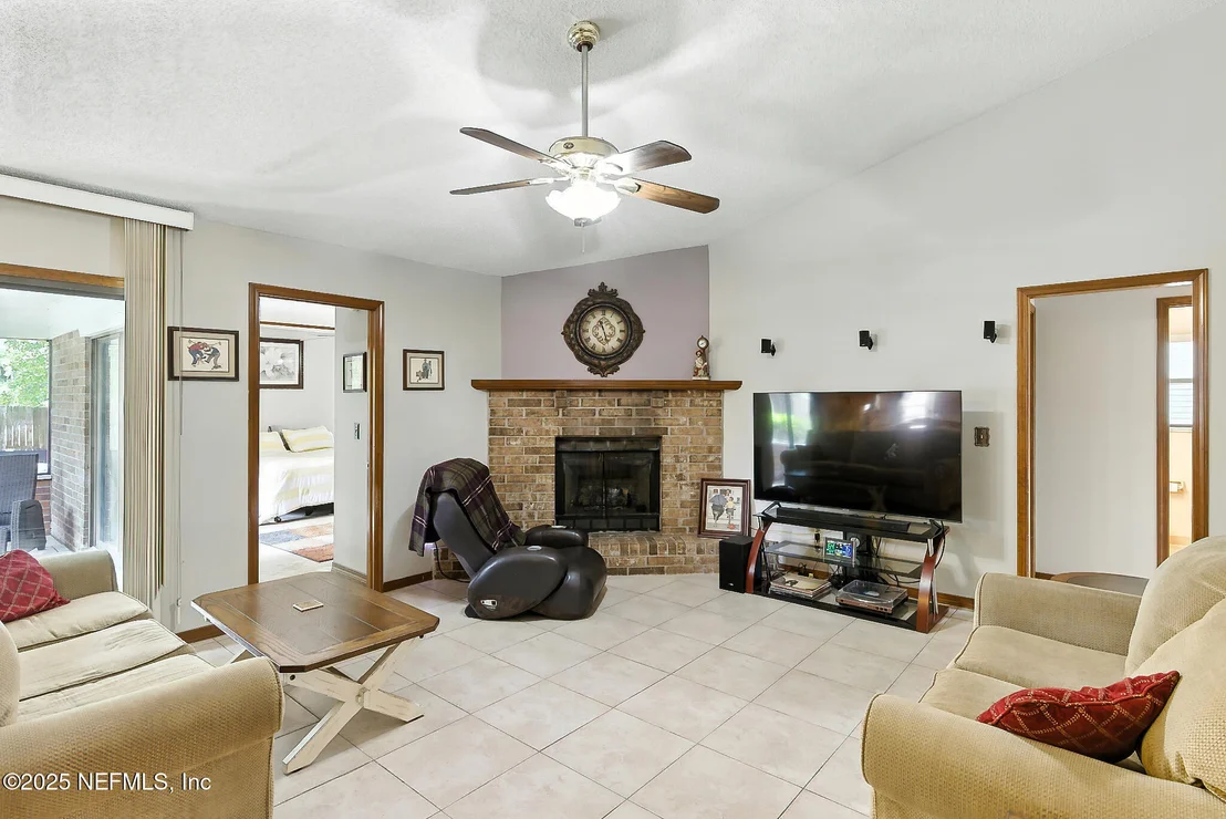 Photo of 440 SEGOVIA Drive