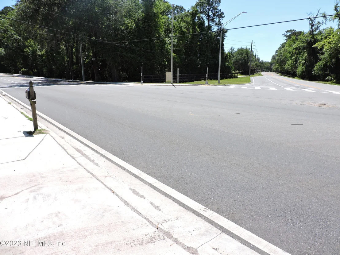 Photo of 3713 CEDAR POINT Road