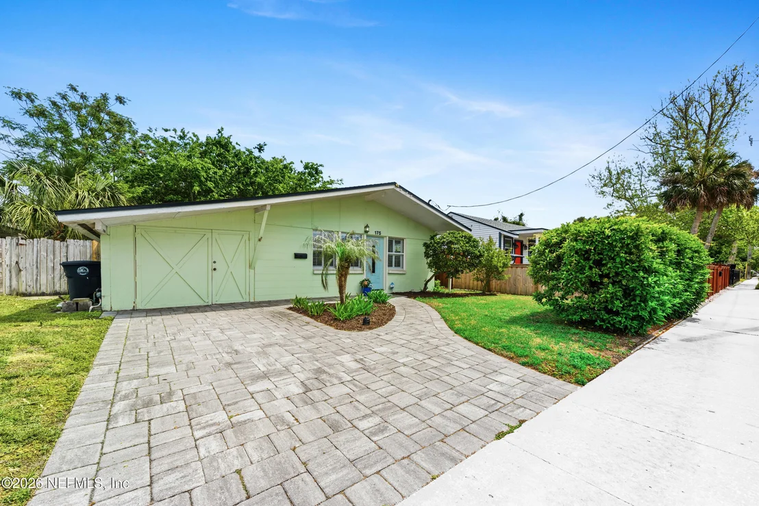 Photo of 175 SEMINOLE Road