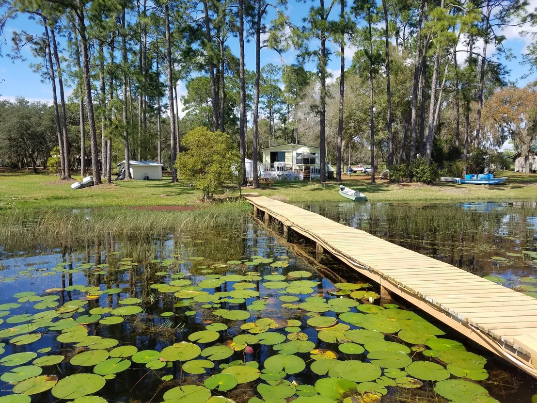 Photo of 147 SILVER POND Road