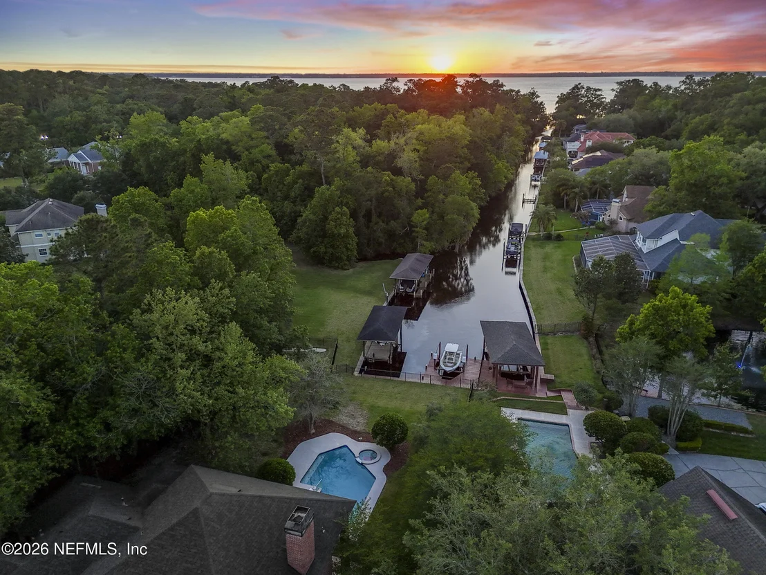Photo of 11802 MANDARIN Road