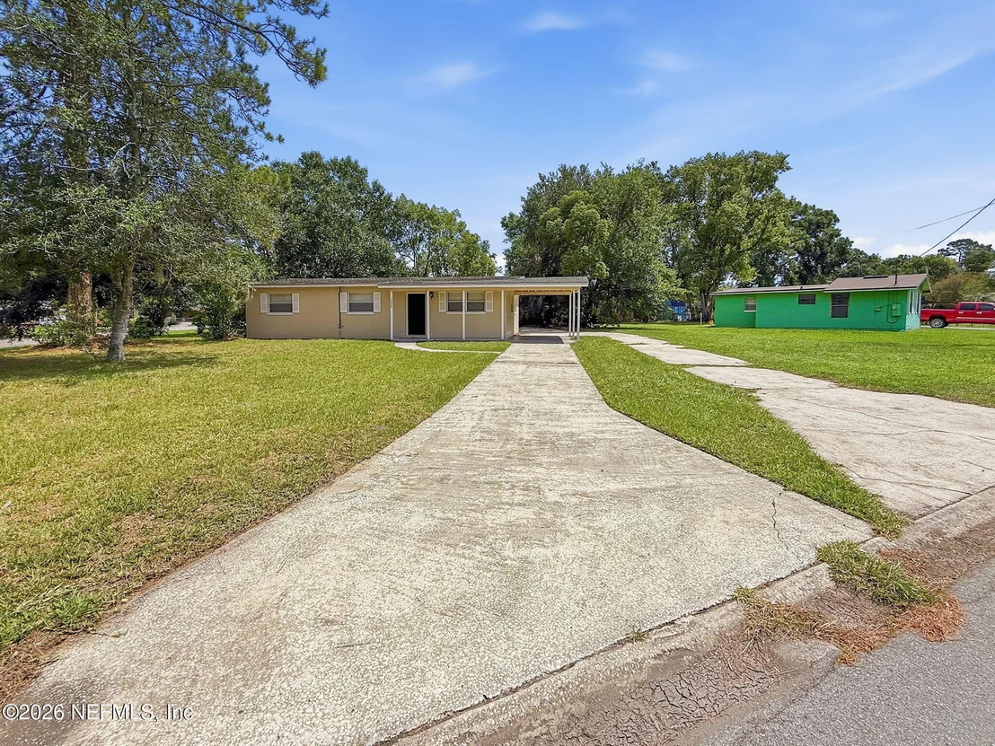 Photo of 5233 DALLEN LEA Drive