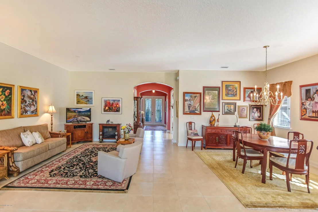 Photo of 441 N LEGACY Trail