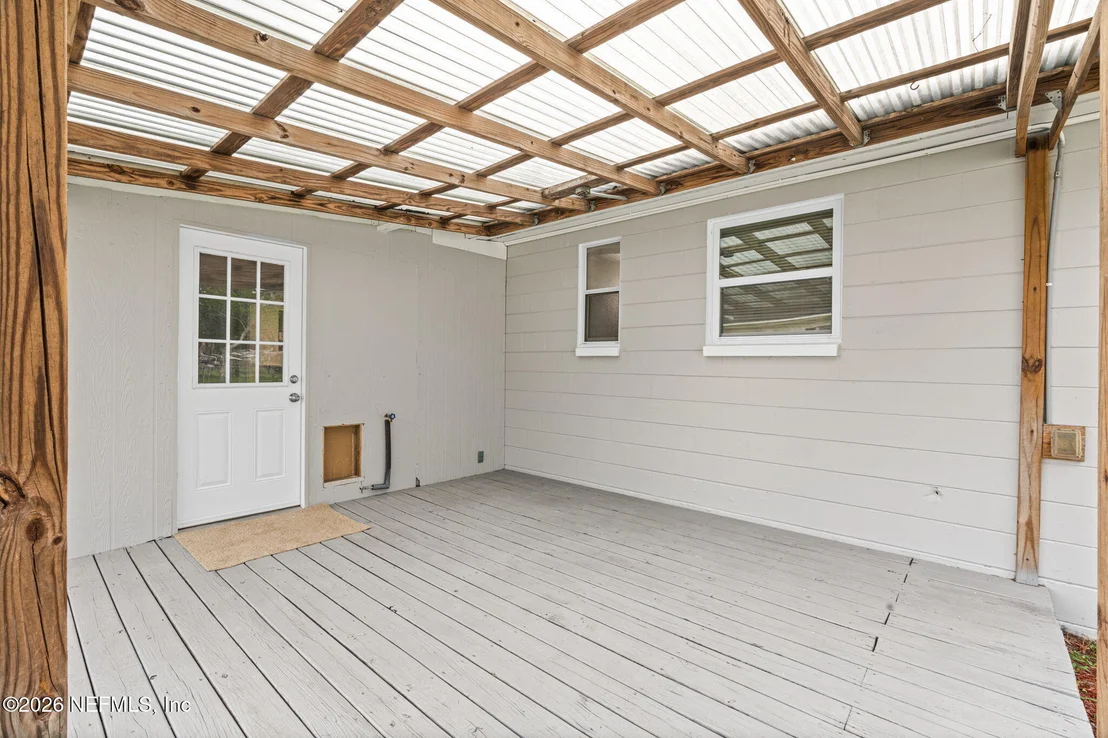 Photo of 215 HILLTOP Drive