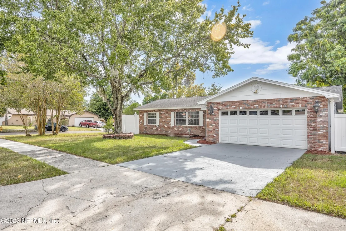 Photo of 6096 CHECKMATE Lane