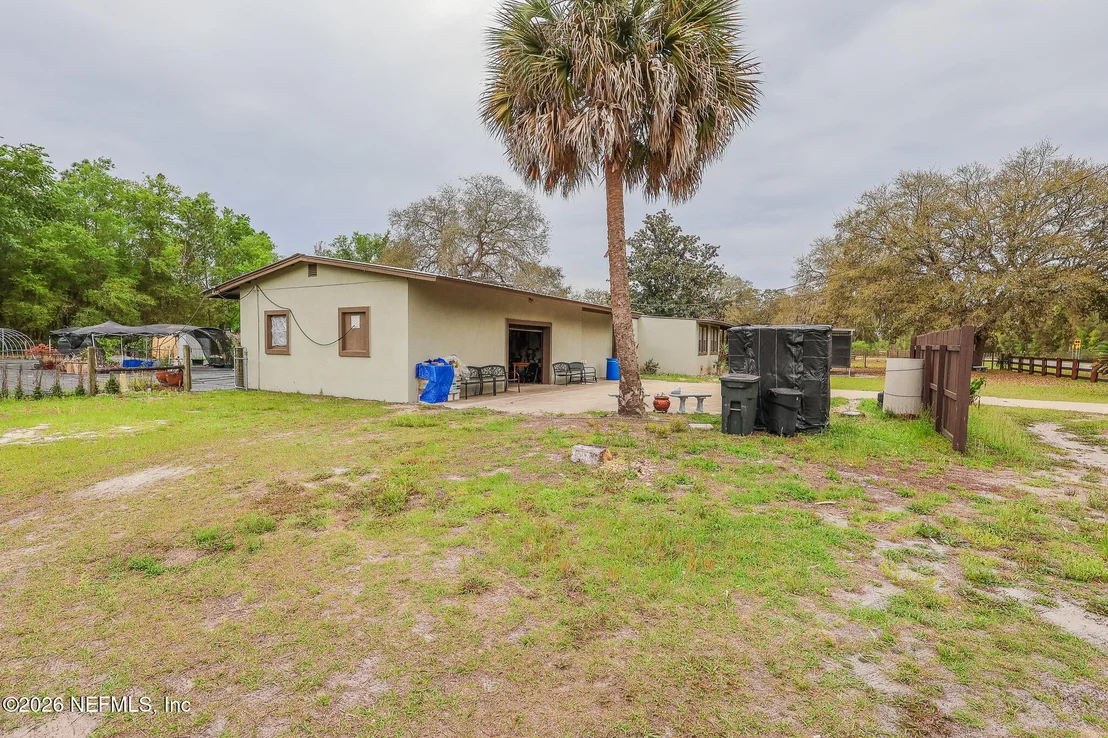 Photo of 239 LYNNE Drive