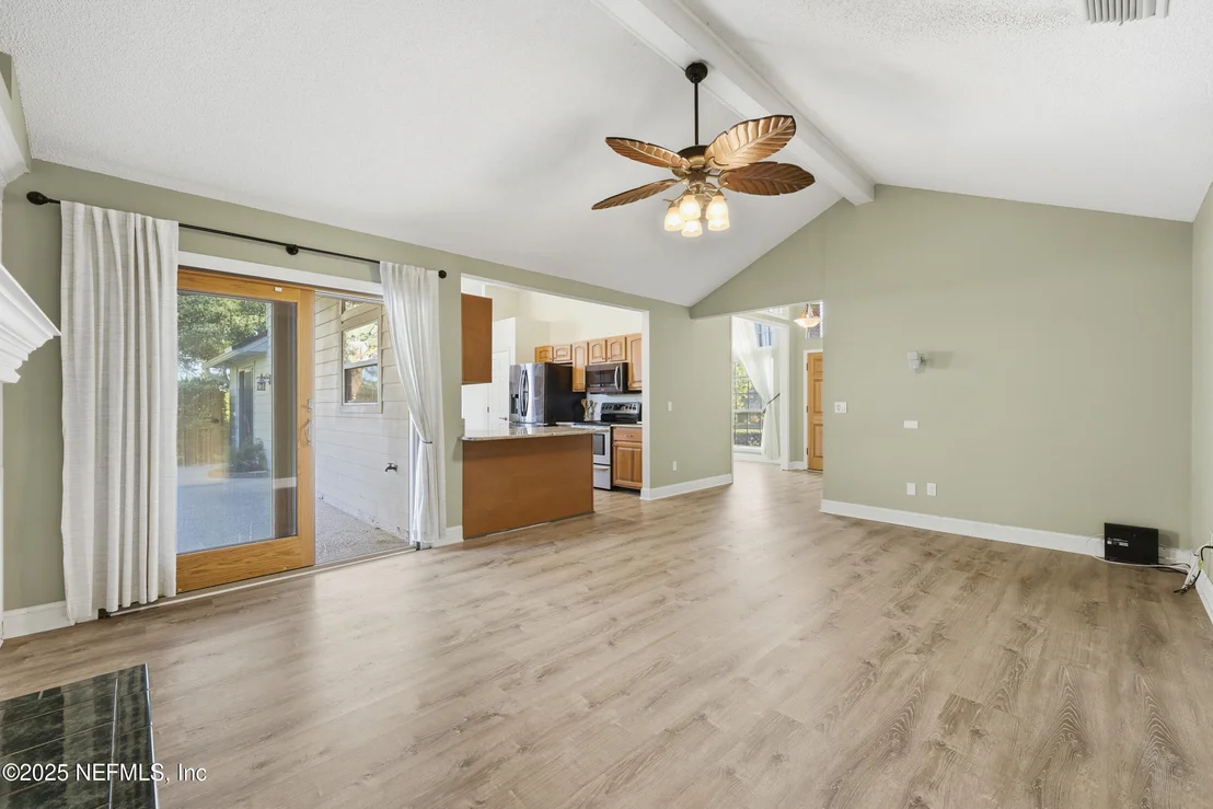 Photo of 1525 MARSHSIDE Drive