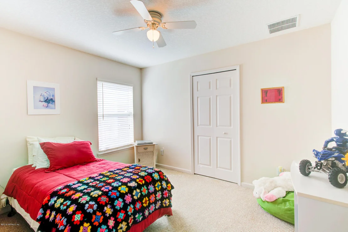 Photo of 924 N LILAC Loop