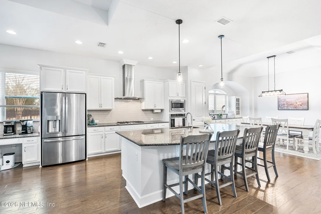 Photo of 55 PALISADE Drive