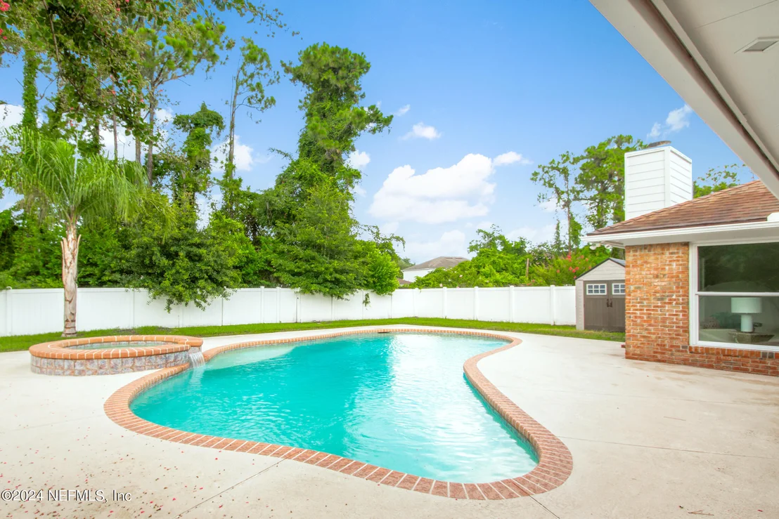 Photo of 12365 APPLE LEAF Drive