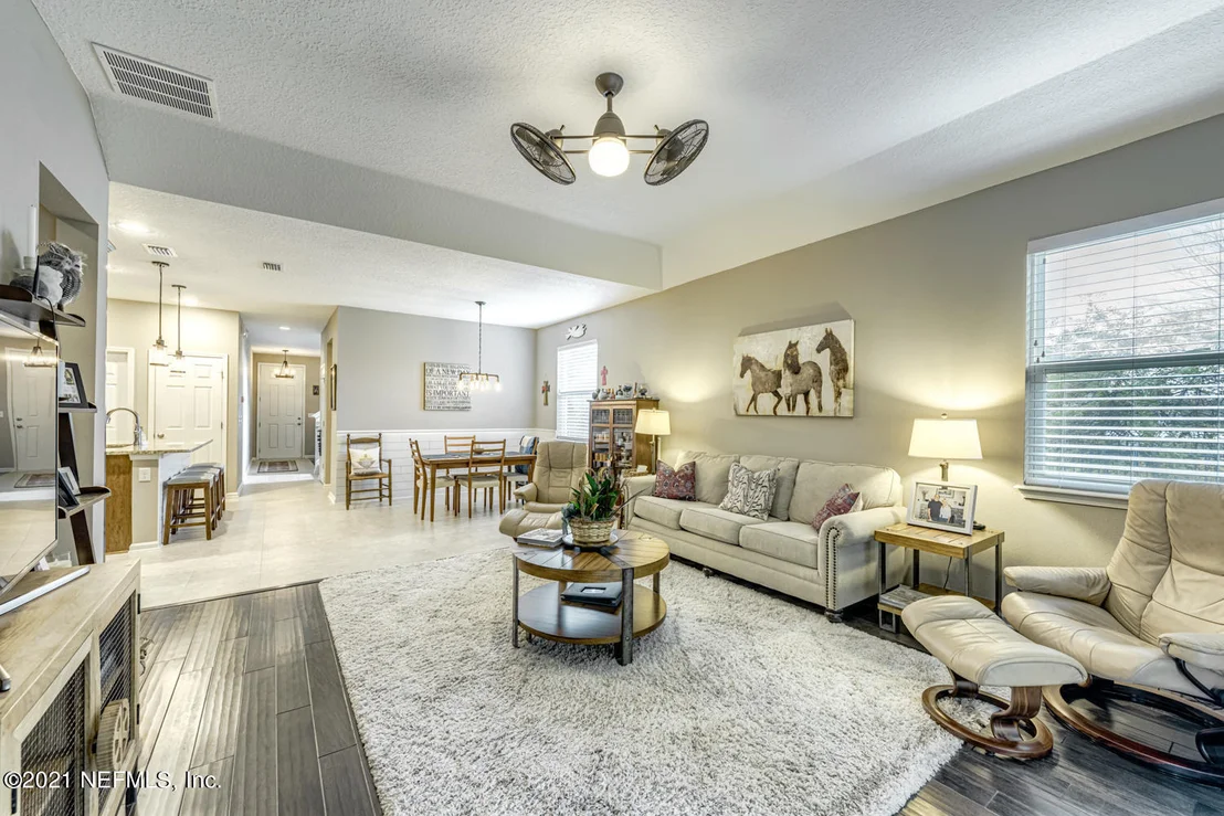 Photo of 214 PLAZA DEL RIO Drive