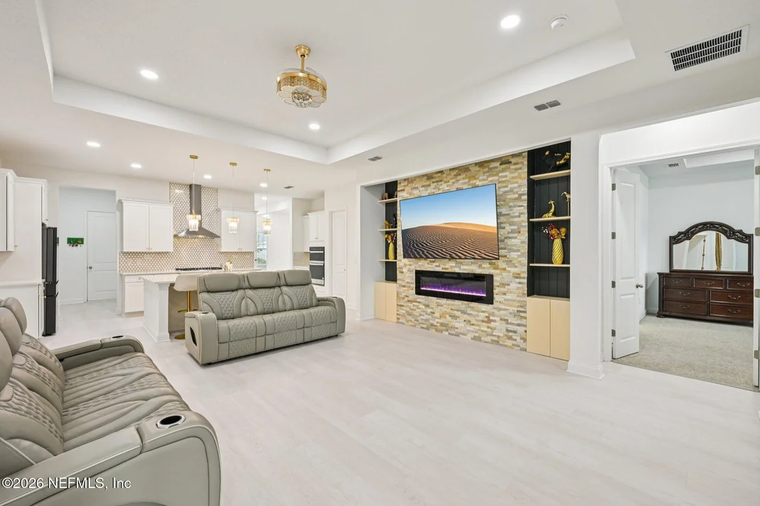 Photo of 271 HOLLY LANDING Way