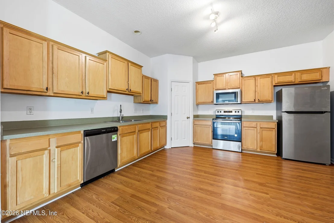 Photo of 8601 JULIA MARIE Circle