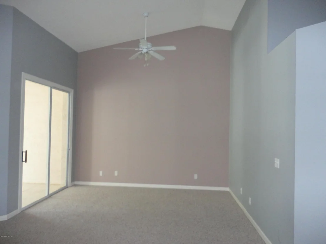 Photo of 203 AUGUSTA Circle