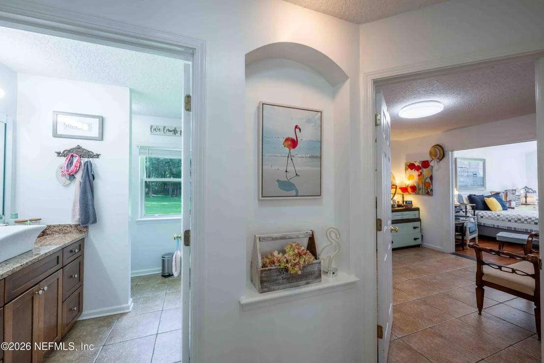Photo of 838 WESTMINSTER Drive