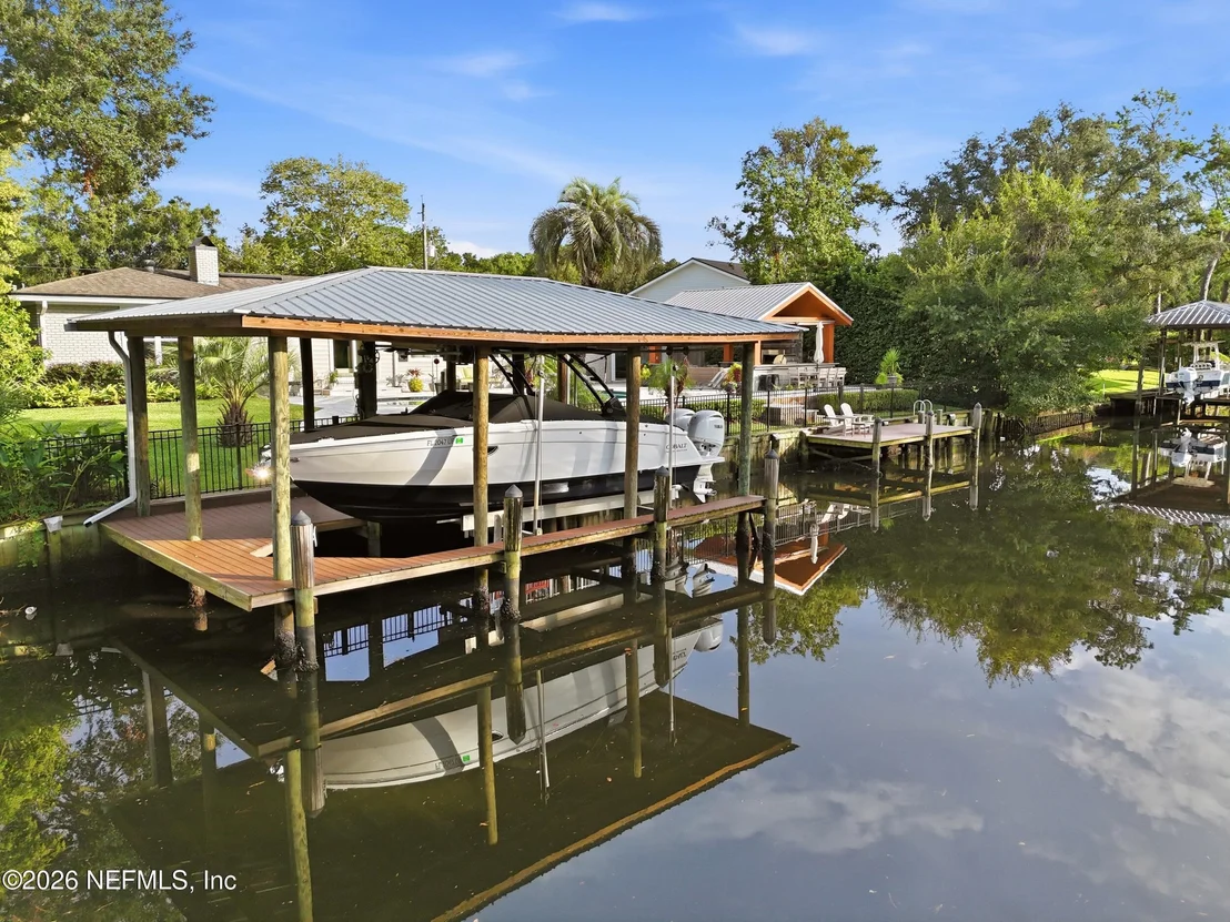 Photo of 4677 LONG BOW Road