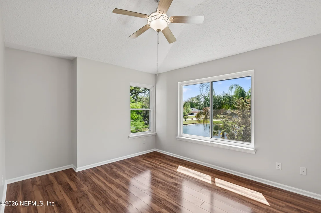 Photo of 413 RIVER BIRCH Lane