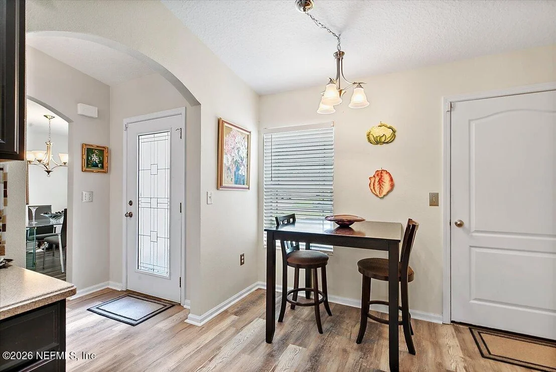 Photo of 51 S TWIN MAPLE Road