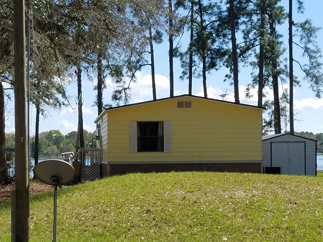 Photo of 147 SILVER POND Road