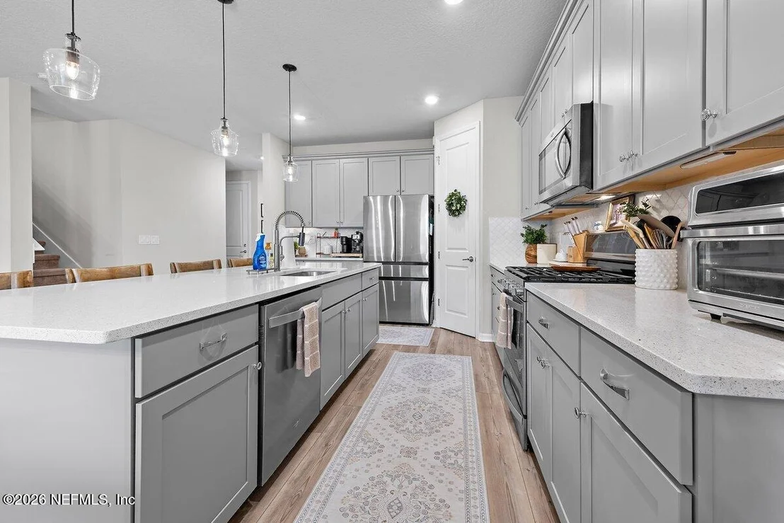 Photo of 174 MYRTLE OAK Court