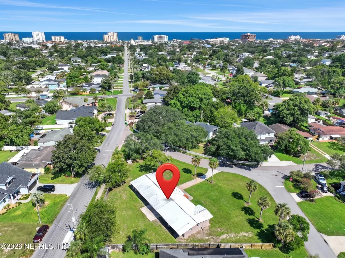 Photo of 1103 PALM Circle