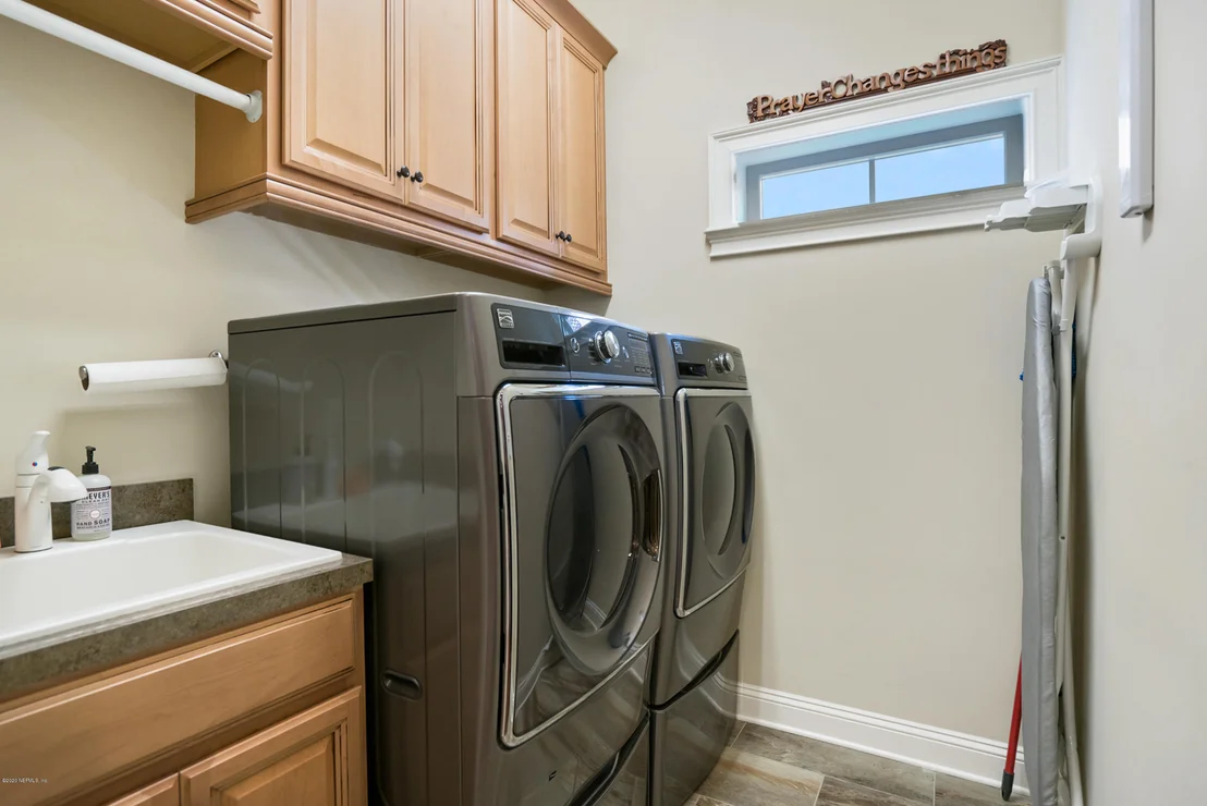 Photo of 1341 SUNSET VIEW Lane