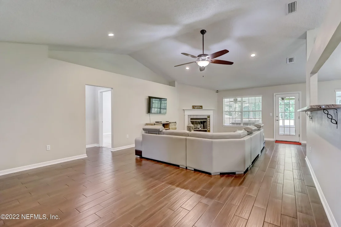 Photo of 3151 FIELDCREST Drive