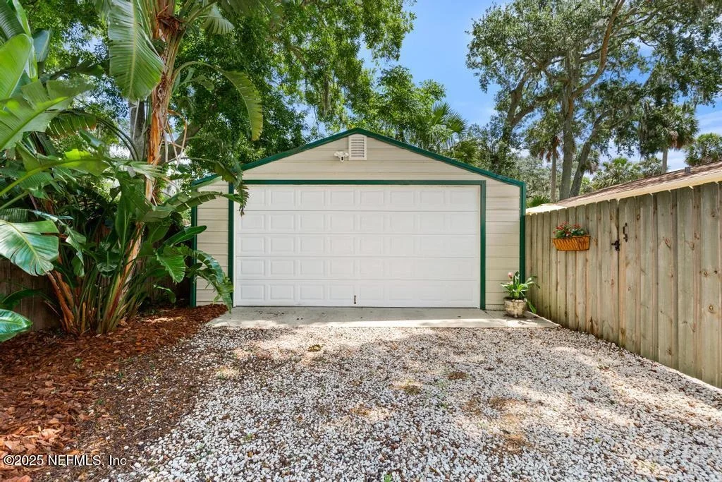 Photo of 4 NELMAR Avenue