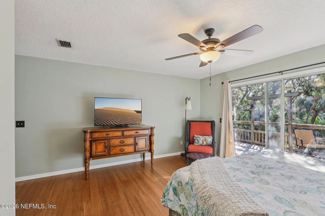 Photo of 303 FOURTEENTH Street