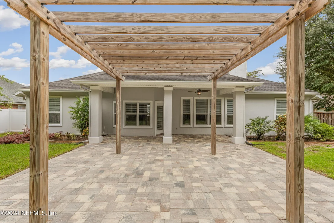 Photo of 4120 LONICERA Loop
