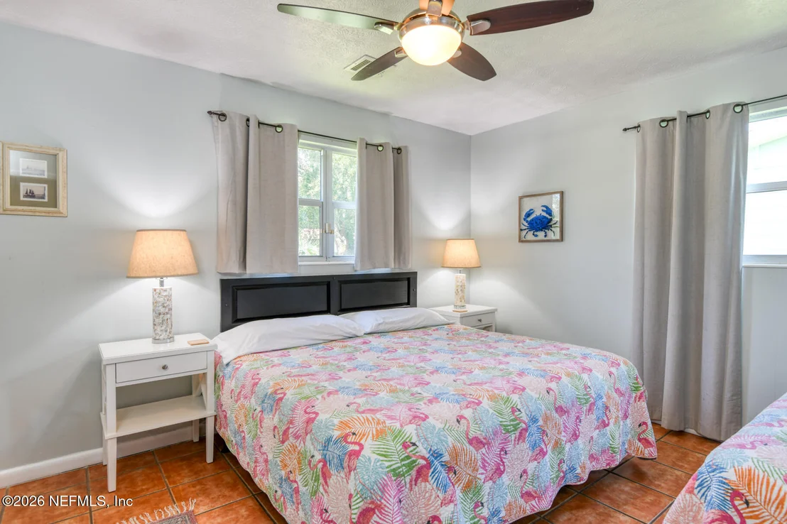 Photo of 15 SEA PARK Drive