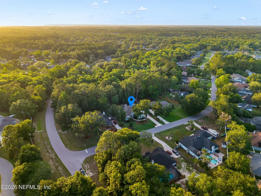 Photo of 1204 CREEK BEND Road