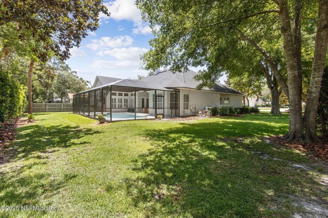 Photo of 724 PINEY Place