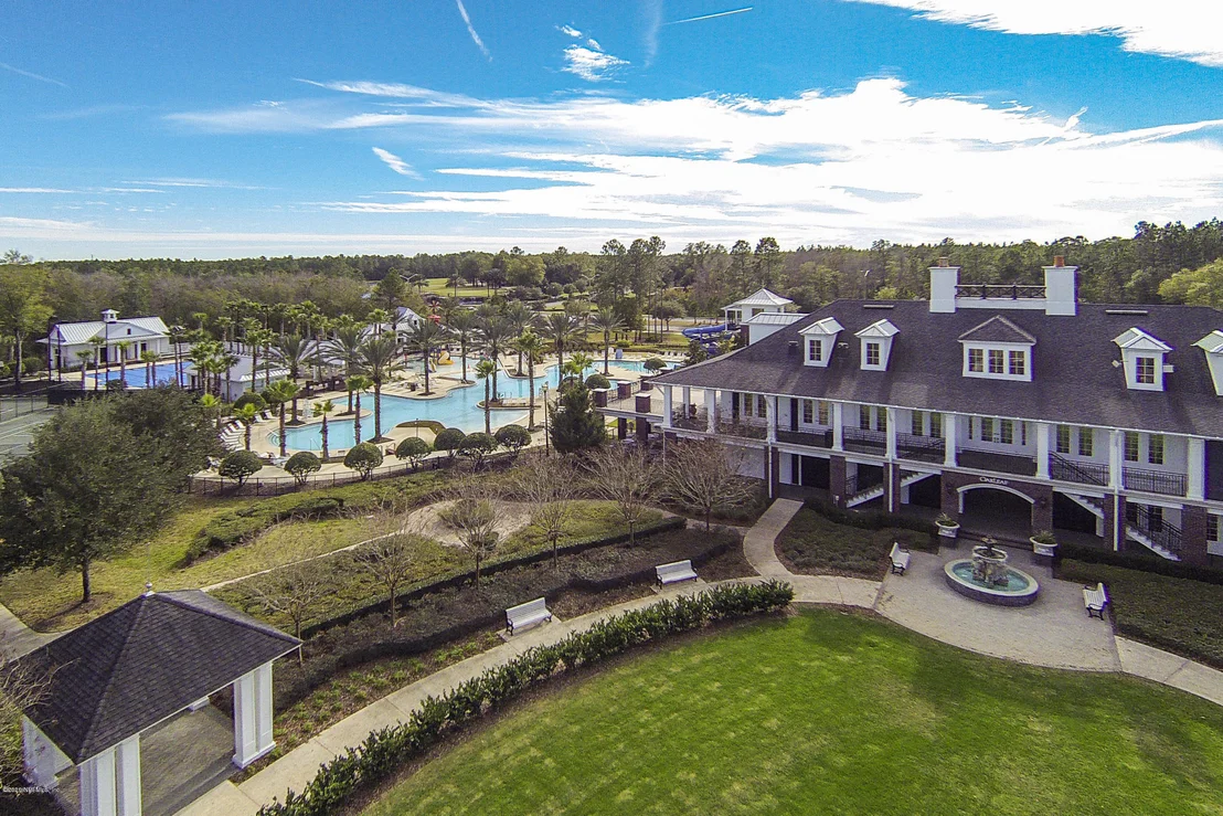 Photo of 940 THOROUGHBRED Drive