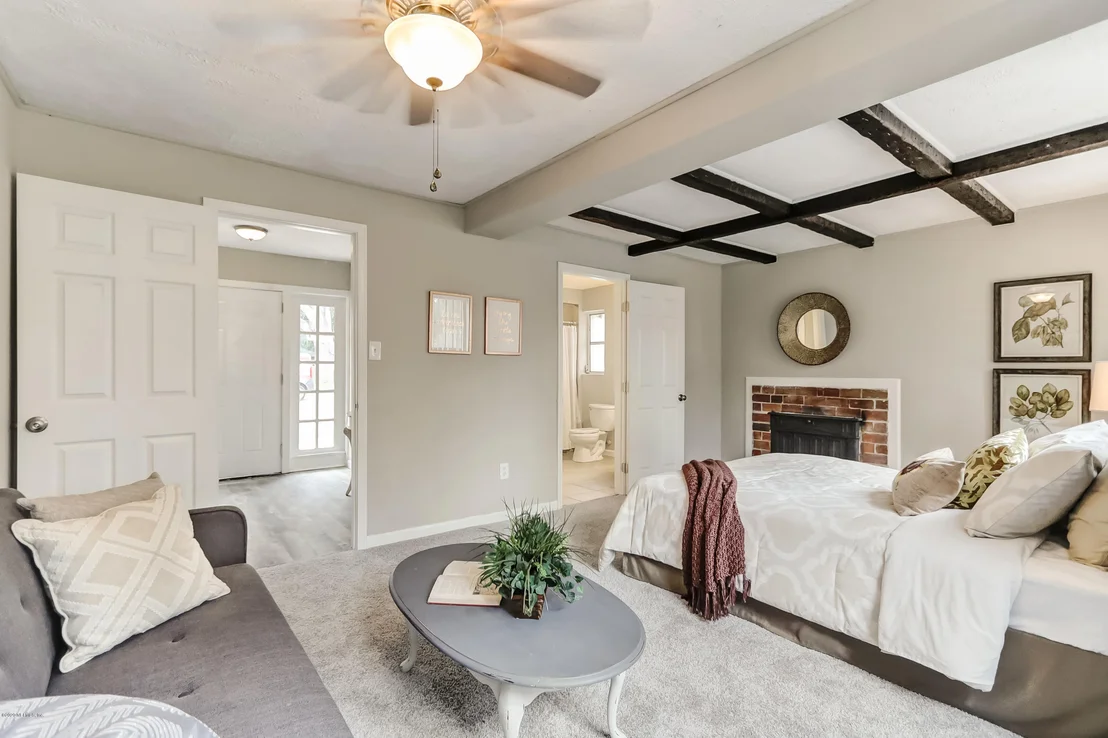 Photo of 227 SAPELO Road