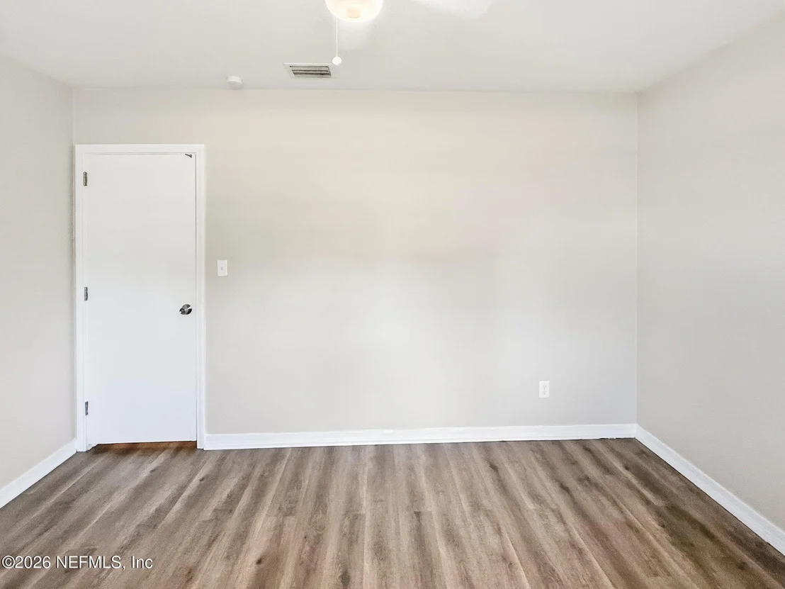 Photo of 2942 CHRISTOPHER Road