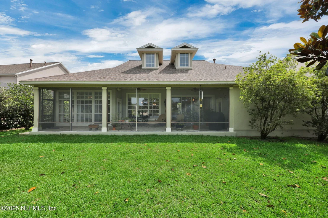 Photo of 159 LA MESA Drive