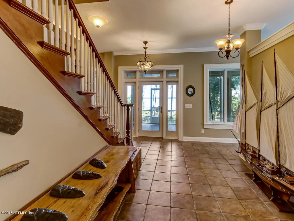 Photo of 595 W RIVER Road