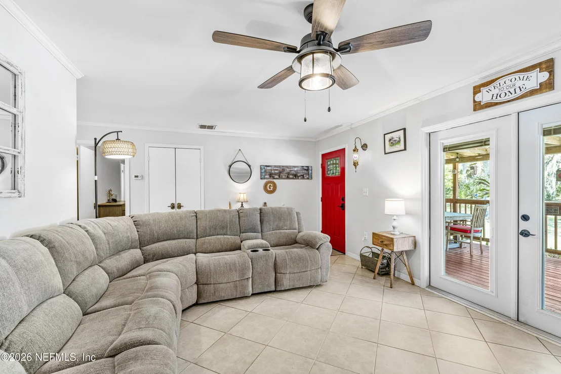 Photo of 524 HORSESHOE Road