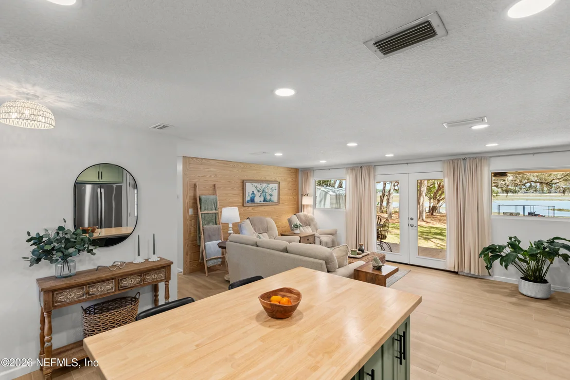 Photo of 5921 COUNTY ROAD 352