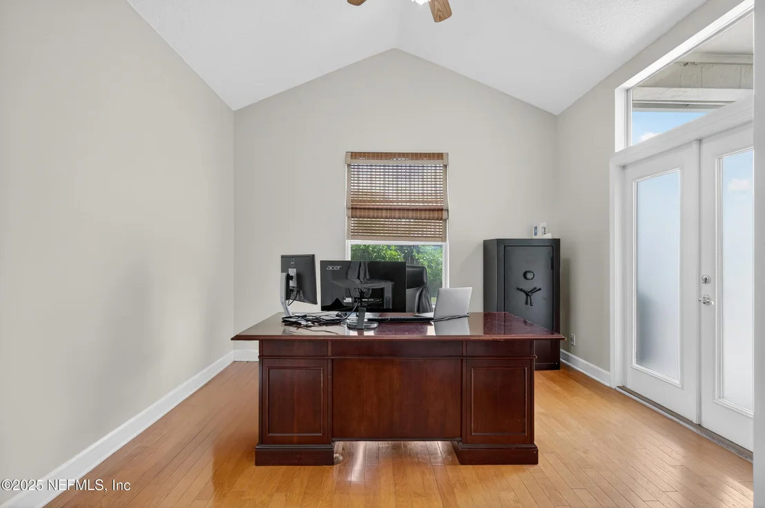 Photo of 1145 DOVER Drive