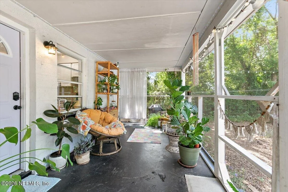 Photo of 3633 RENDALE Drive N